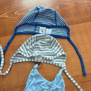 Set of three baby hats